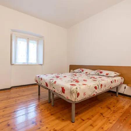 La Corte, Ospitar Clusone